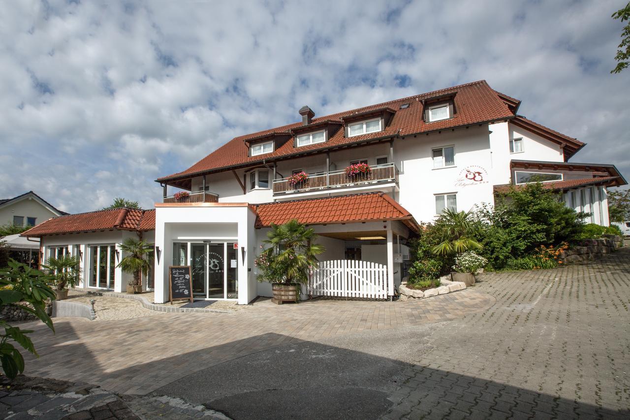 Hotel & Restaurant "Am Obstgarten" Oberteuringen Exterior foto